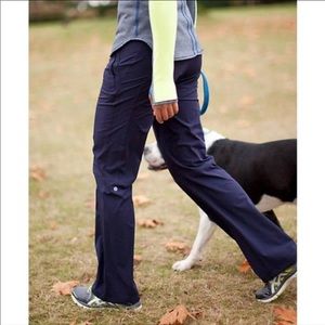 Lululemon dog runner pant size 6